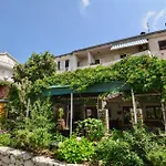 Studio I Soba Makarska